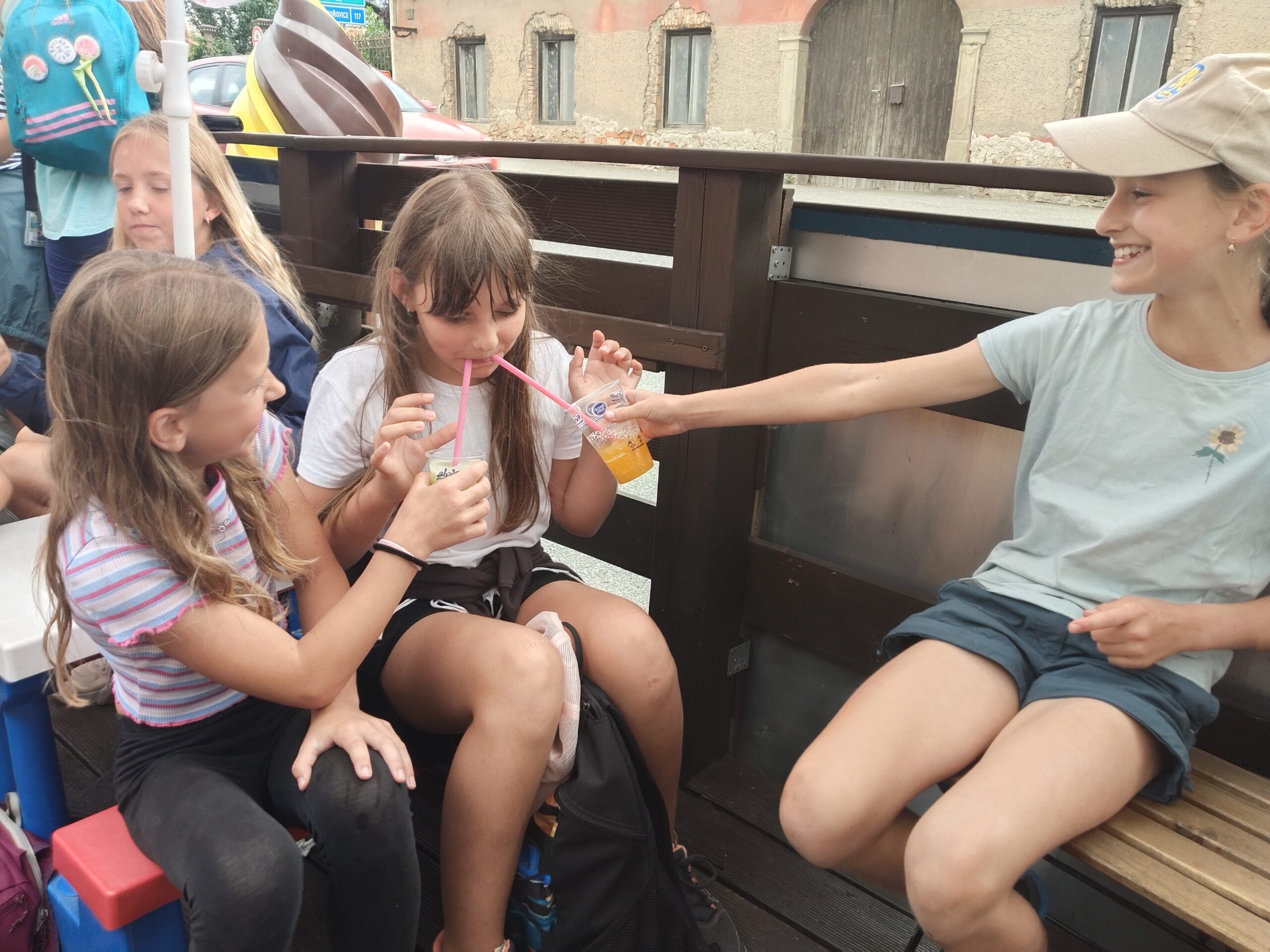 filter: 0; fileterIntensity: 0.0; filterMask: 0; brp_mask:0;
brp_del_th:null;
brp_del_sen:null;
delta:null;
module: photo;hw-remosaic: false;touch: (-1.0, -1.0);sceneMode: 2;cct_value: 0;AI_Scene: (-1, -1);aec_lux: 0.0;aec_lux_index: 0;HdrStatus: auto;albedo:  ;confidence:  ;motionLevel: -1;weatherinfo: null;temperature: 36;