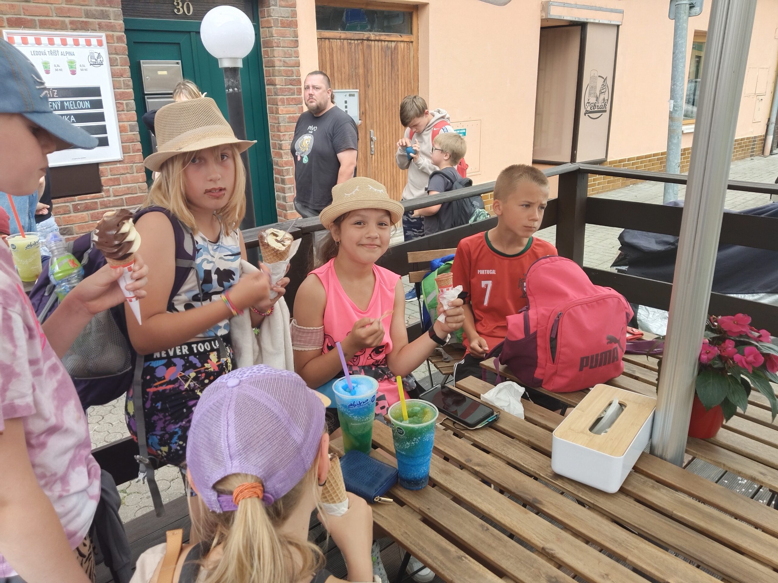 filter: 0; fileterIntensity: 0.0; filterMask: 0; brp_mask:0;
brp_del_th:null;
brp_del_sen:null;
delta:null;
module: photo;hw-remosaic: false;touch: (-1.0, -1.0);sceneMode: 2;cct_value: 0;AI_Scene: (-1, -1);aec_lux: 0.0;aec_lux_index: 0;HdrStatus: auto;albedo:  ;confidence:  ;motionLevel: -1;weatherinfo: null;temperature: 36;