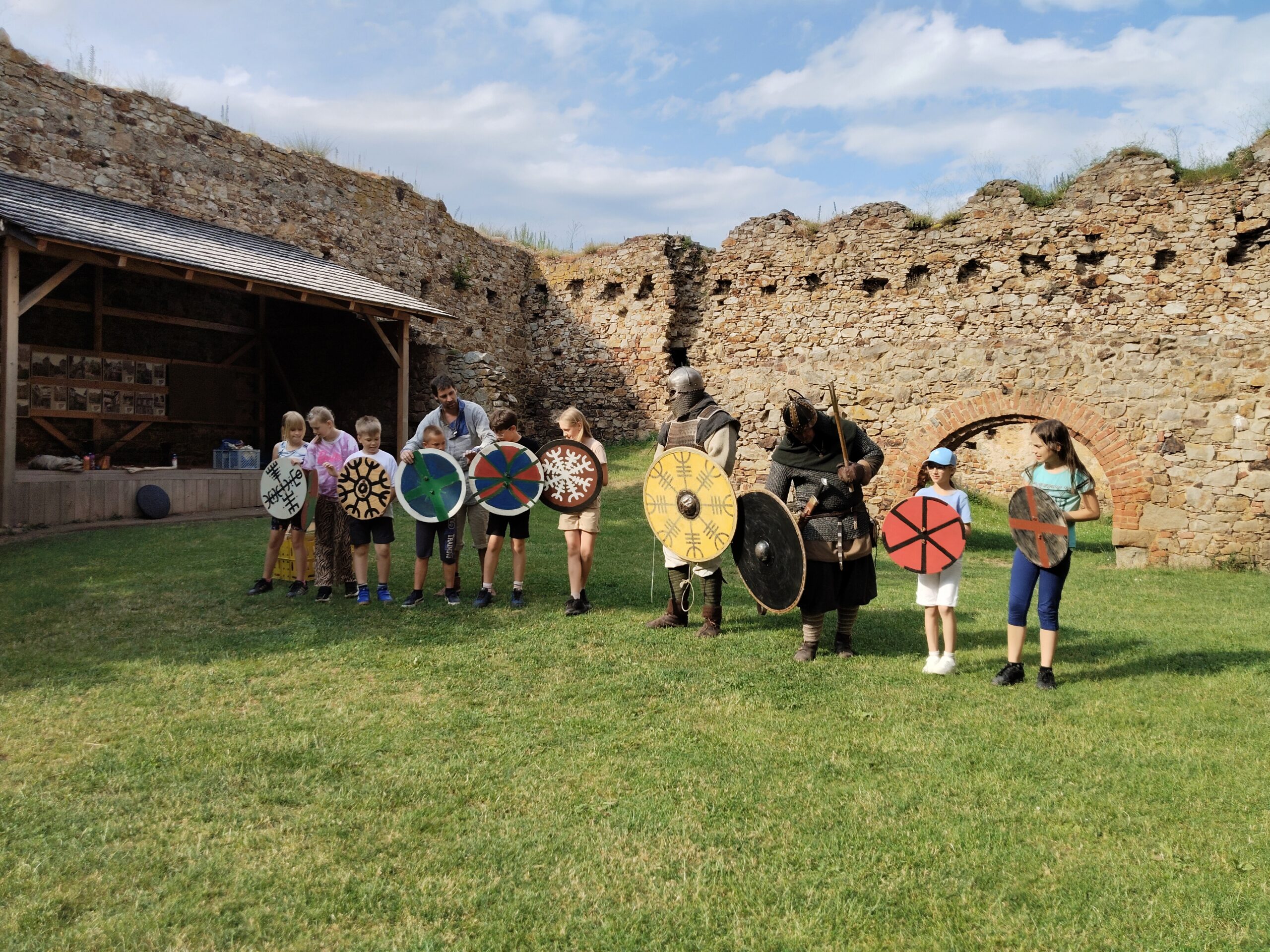 filter: 0; fileterIntensity: 0.0; filterMask: 0; hdrForward: 0; highlight: false; brp_mask:0;
brp_del_th:null;
brp_del_sen:null;
delta:null;
module: photo;hw-remosaic: false;touch: (-1.0, -1.0);sceneMode: 8;cct_value: 0;AI_Scene: (-1, -1);aec_lux: 0.0;aec_lux_index: 0;HdrStatus: auto;albedo:  ;confidence:  ;motionLevel: -1;weatherinfo: null;temperature: 41;