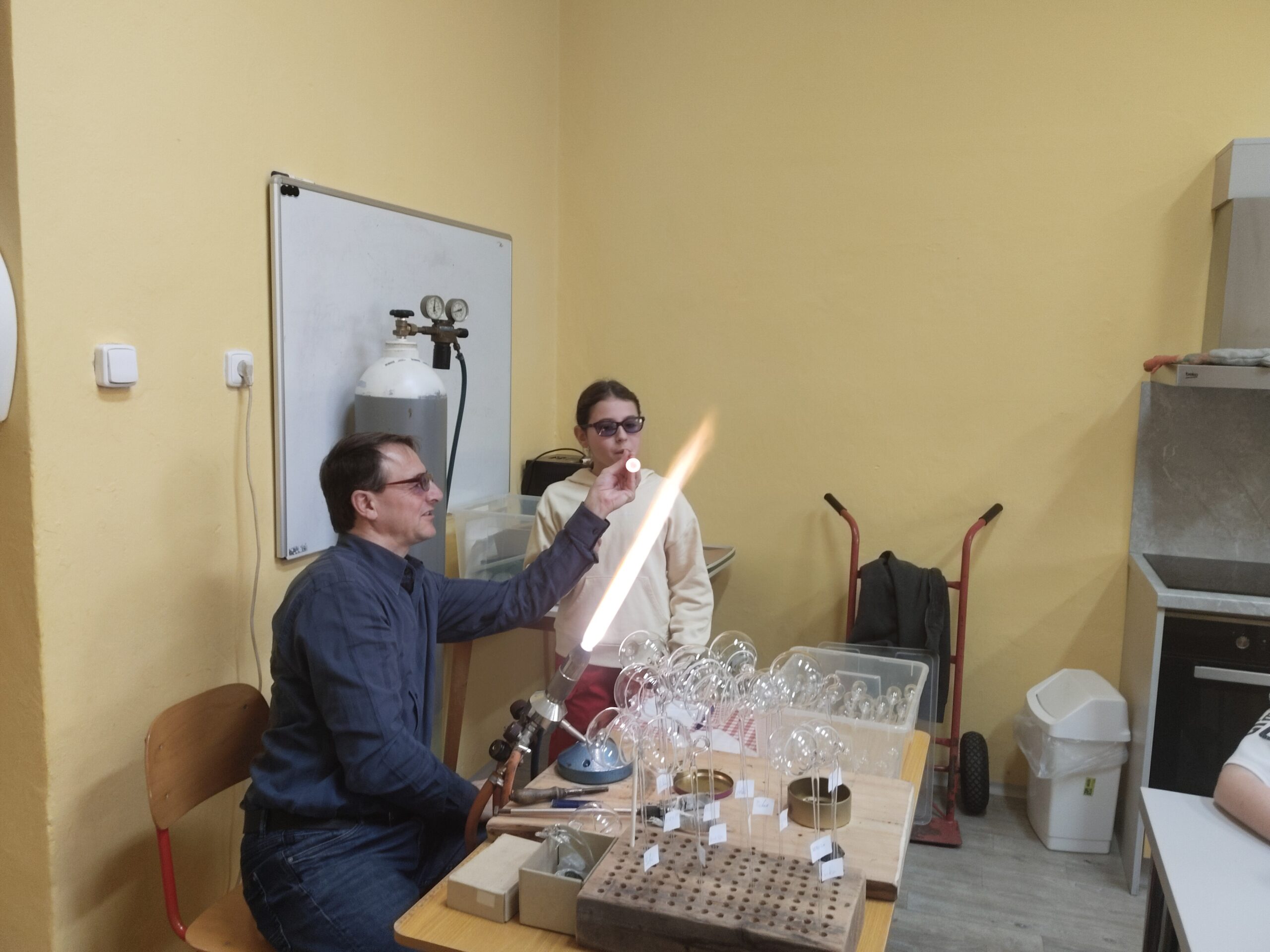 filter: 0; fileterIntensity: 0.0; filterMask: 0; hdrForward: 0; highlight: true; brp_mask:0;
brp_del_th:null;
brp_del_sen:null;
delta:null;
module: photo;hw-remosaic: false;touch: (-1.0, -1.0);sceneMode: 8;cct_value: 0;AI_Scene: (-1, -1);aec_lux: 0.0;aec_lux_index: 0;HdrStatus: auto;albedo:  ;confidence:  ;motionLevel: -1;weatherinfo: null;temperature: 29;